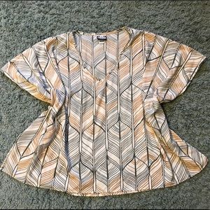 Manuheali’i flowy top